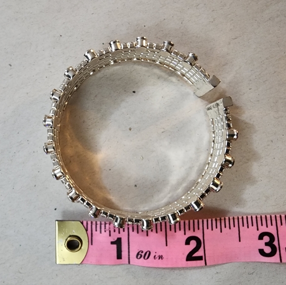 Anne Klein adjustable crystal bracelet - Picture 7 of 7